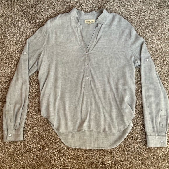 Anthropologie Cloth & Stone Classic Grey Button Down Shirt - Picture 1 of 9